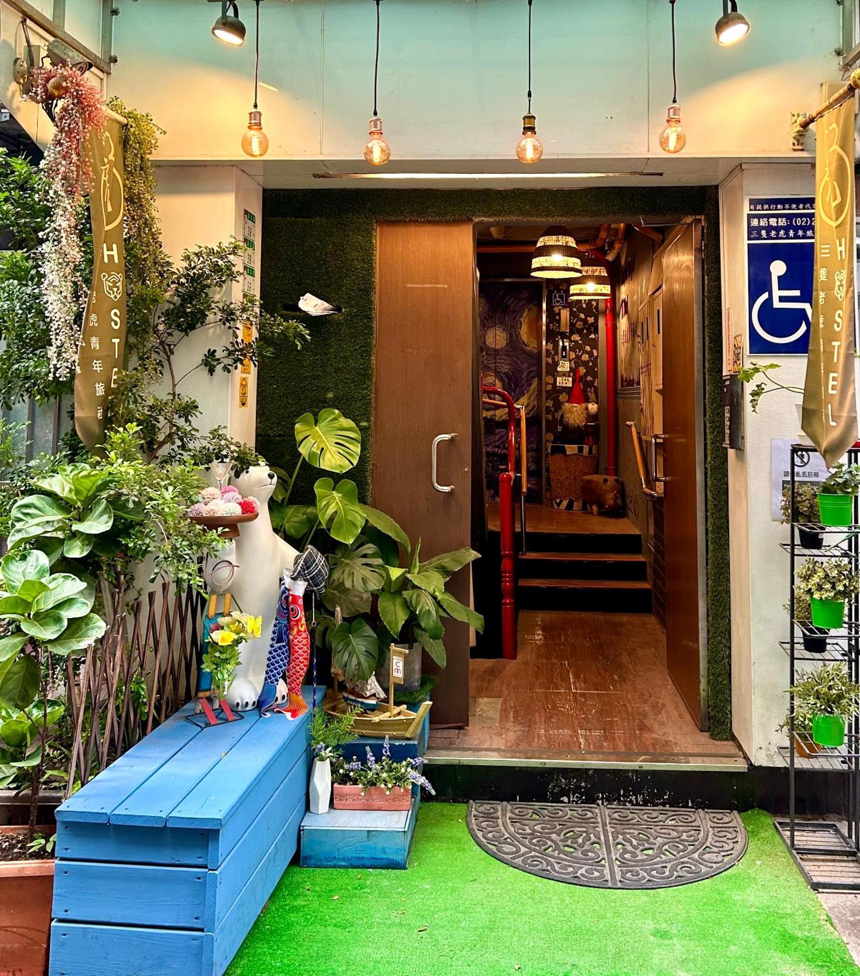 Taipei Triple Tiger Inn Exteriér fotografie